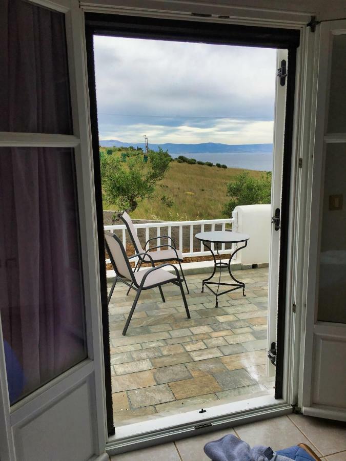 Anthoula'S Sea View Apartment 피소리바디 외부 사진