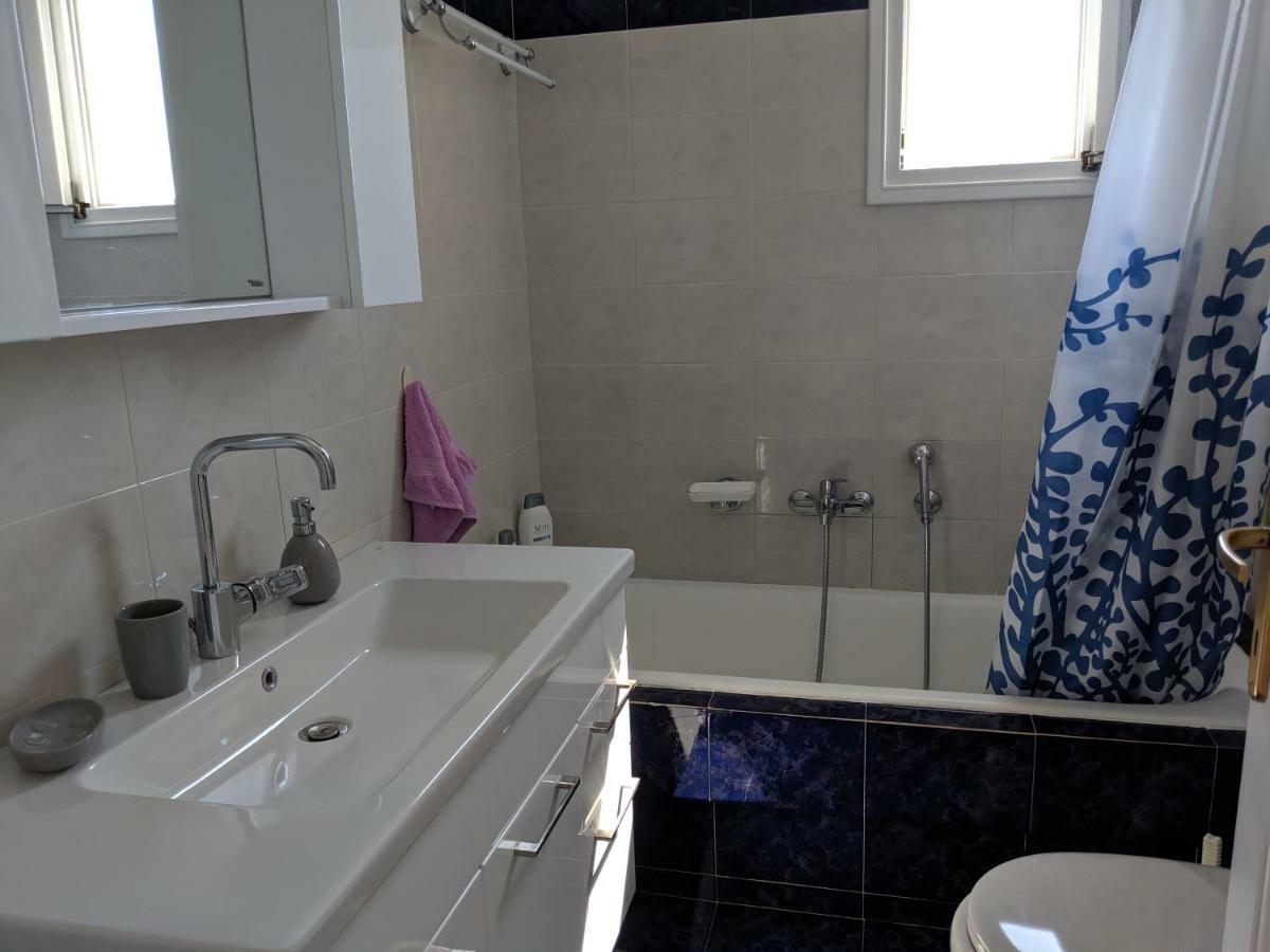 Anthoula'S Sea View Apartment 피소리바디 외부 사진