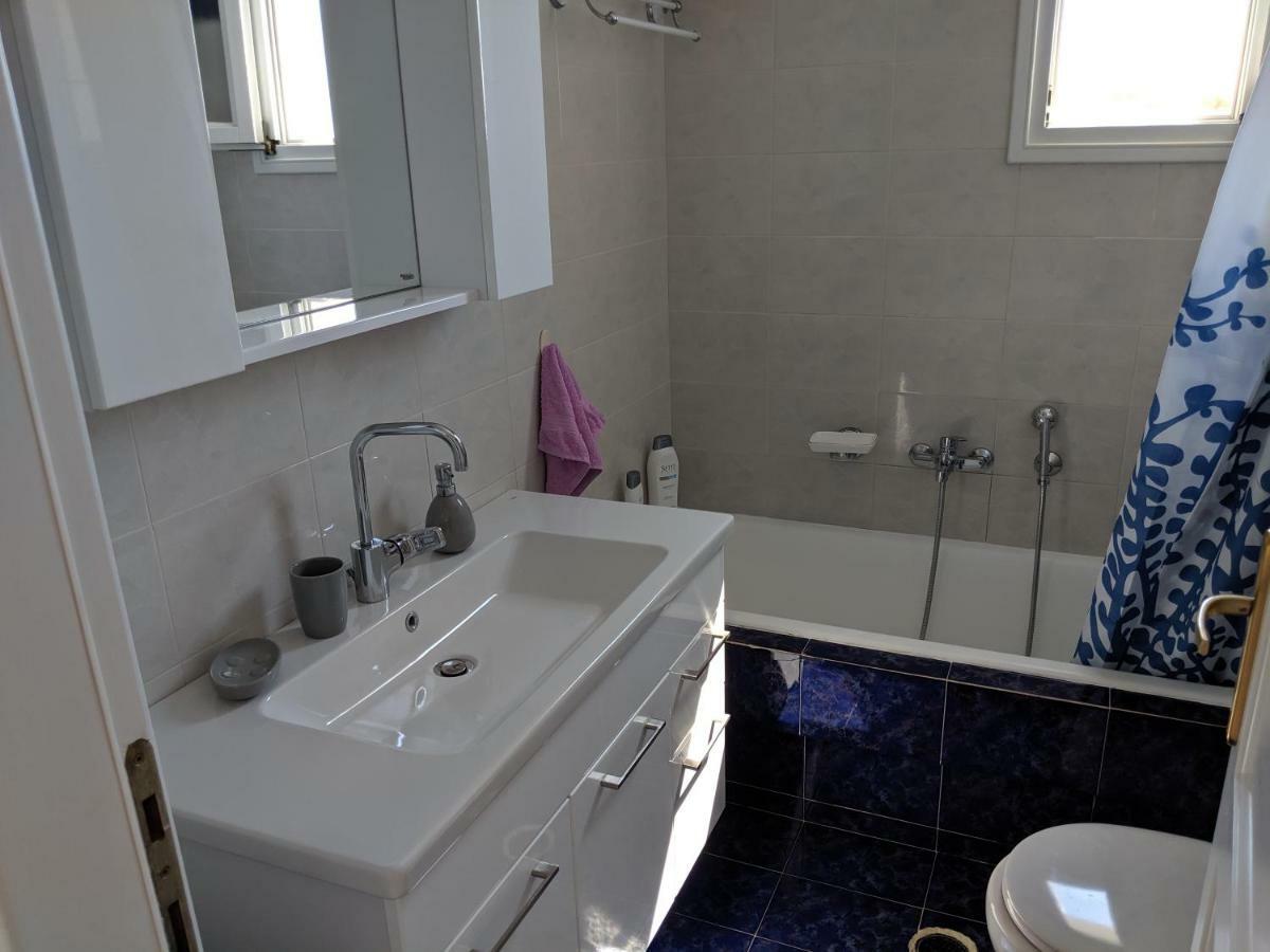 Anthoula'S Sea View Apartment 피소리바디 외부 사진